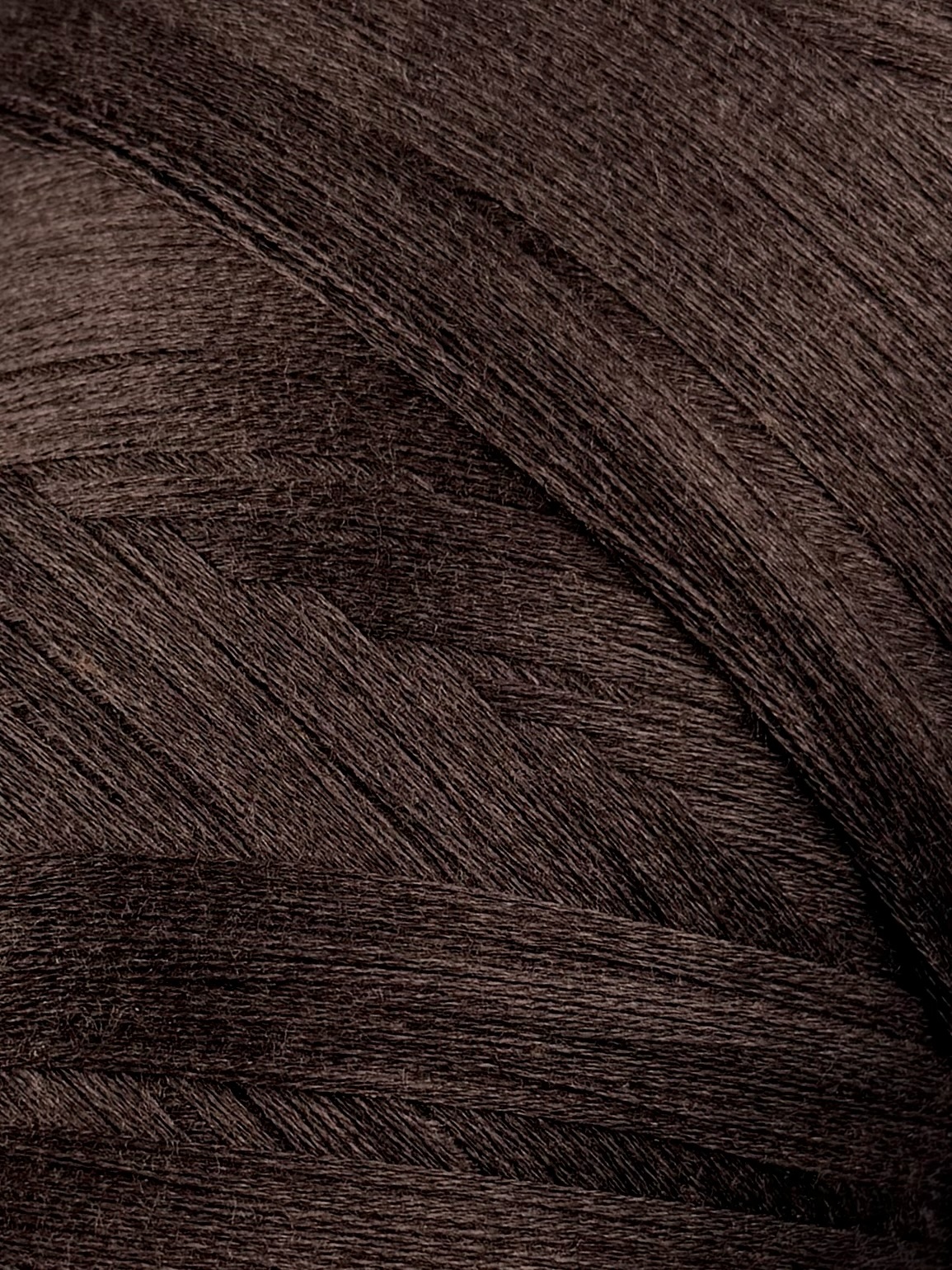 Biagioli Modesto Cashmere 30 (2/36 × 9) – Garn aus Kaschmir und Merino col. Kaltbraun